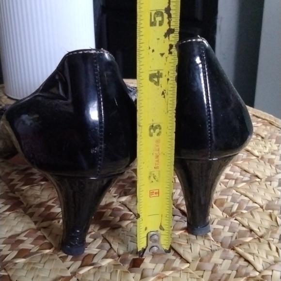 PRADA HEELS - Picture 5 of 12